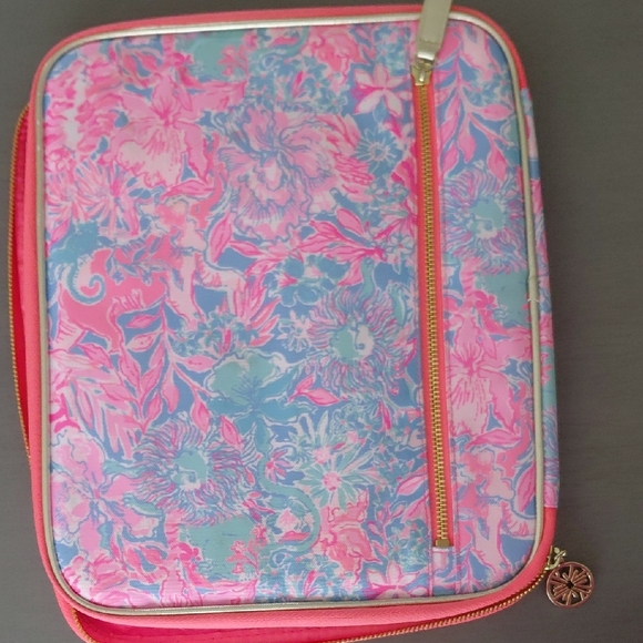 Lilly Pulitzer Pink and Blue Floral Case - Picture 2 of 3